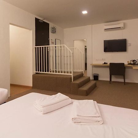 Hotel Raub Since 1968 Quarto foto